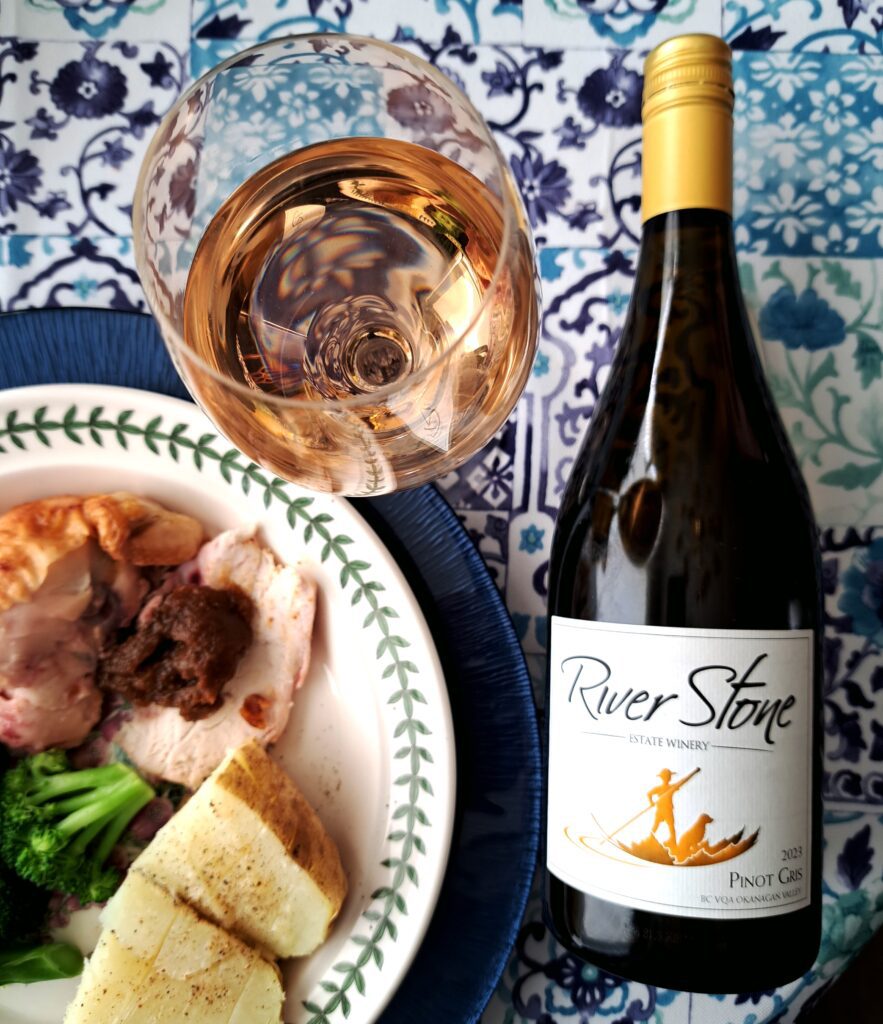 River Stone Pinot Gris with BBQ chicken and Apricot Chutney