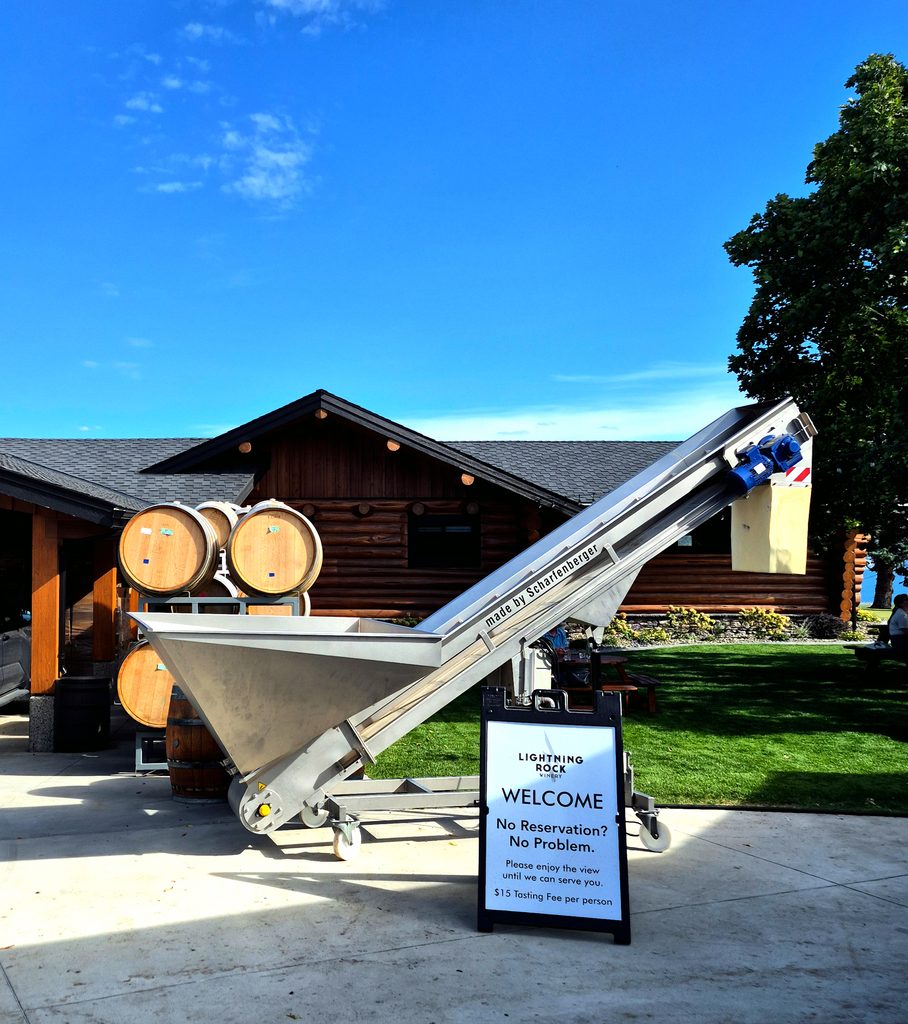 Lightning Rock Winery: An Electric Mix of Summerland and Cross-Border Releases