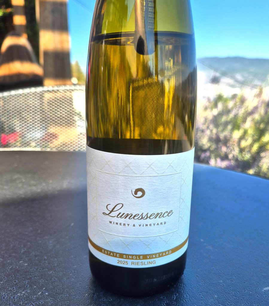 Lunessence 2025 ESV Riesling